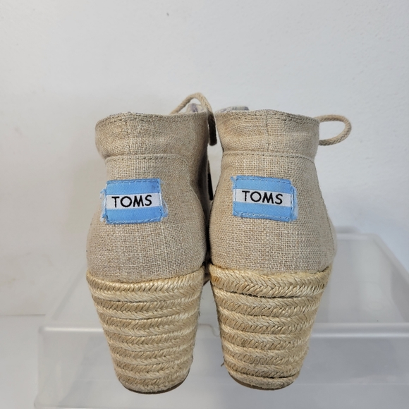 Womans Toms Beige Espadrille Lace up Wedge Booties 3Inch Heel Size 8 - Picture 6 of 9